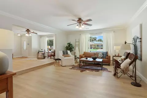 Living - 236 Emerson Ave, Modesto, CA 95350 photo 6 of 8