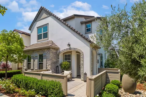 3288 Crocker Dr, Sacramento, CA 95818