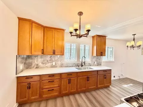 Kitchen - 6905 Halliday Ave, Oakland, CA 94605 photo 4 of 5