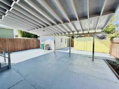 Exterior - 6905 Halliday Ave, Oakland, CA 94605 photo 3 of 10