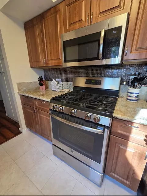 5710 Parkoaks Dr, Carmichael, CA 95608 photo 13