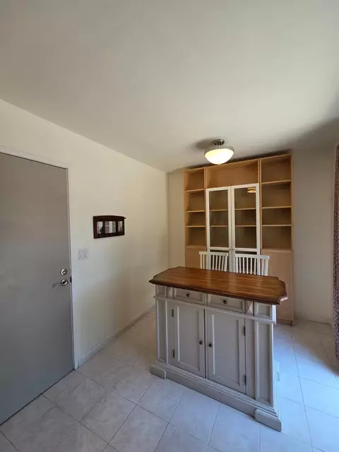 5710 Parkoaks Dr, Carmichael, CA 95608 photo 12