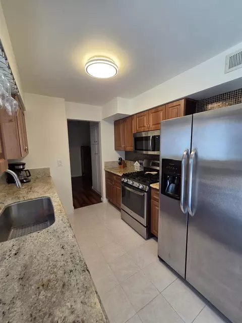 5710 Parkoaks Dr, Carmichael, CA 95608 photo 11