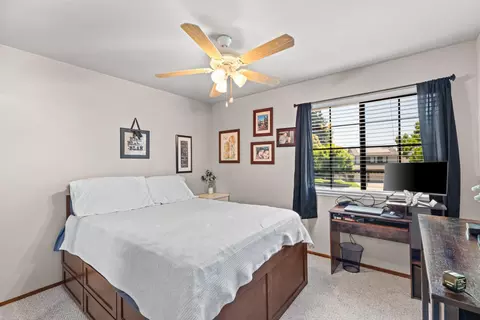 Bedroom - 1551 Arnell Pl, Manteca, CA 95337 photo 2 of 3