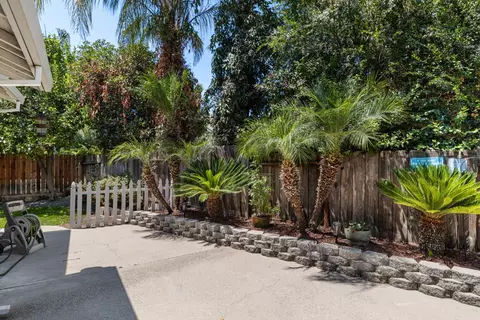 Exterior - 1551 Arnell Pl, Manteca, CA 95337 photo 3 of 13