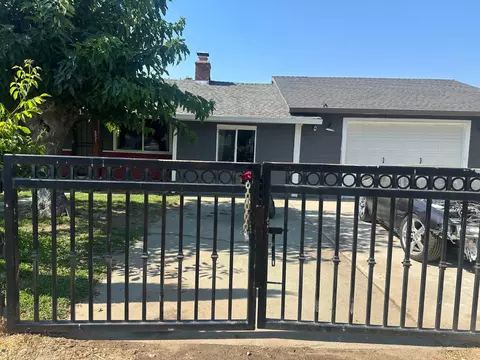 8931 E Heil St, Victor, CA 95253 photo 1