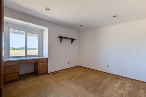 15710 Linn Rd, Lodi, CA 95240 photo 28