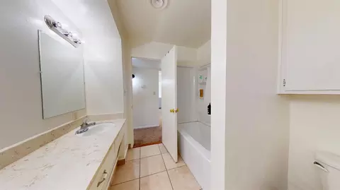Bath - 805 Tully Rd #21, Modesto, CA 95350 photo 1 of 2