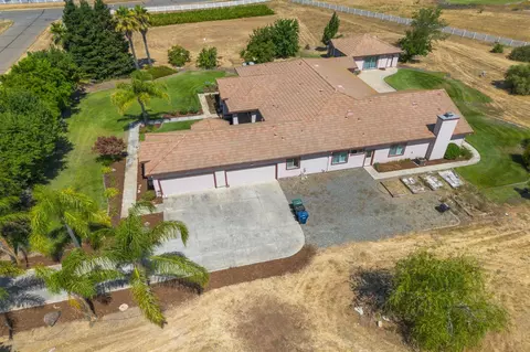 View/Area - 12701 Riding Trail Dr, Wilton, CA 95693 photo 8 of 16