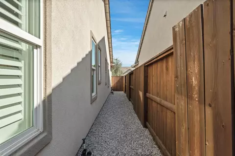 2650 Mayfair St, Lodi, CA 95242 photo 31