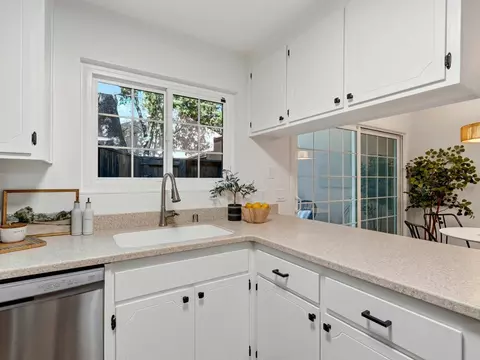2173 Bella Casa St, Davis, CA 95616 photo 7