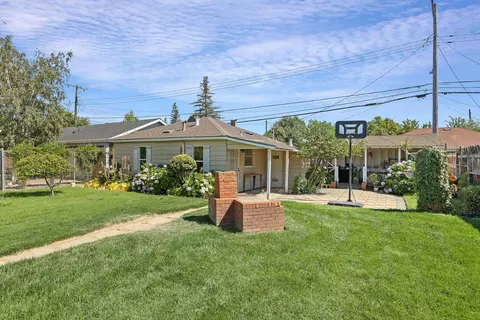 514 Forrest Ave, Lodi, CA 95240 photo 1