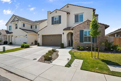 Exterior - 2050 Starwood Dr, Riverbank, CA 95367 photo 3 of 17