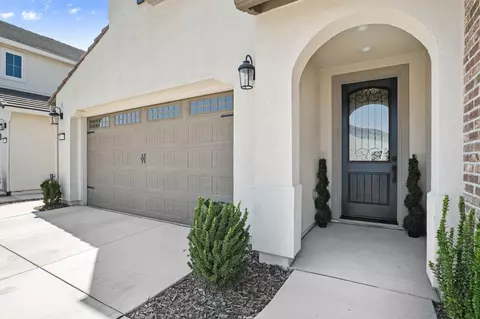 Exterior - 2050 Starwood Dr, Riverbank, CA 95367 photo 5 of 17