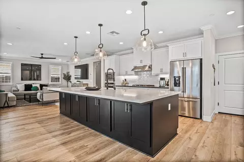Kitchen - 2050 Starwood Dr, Riverbank, CA 95367 photo 5 of 8