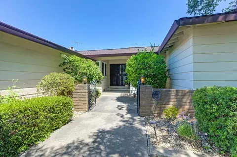 6251 Silverton Way, Carmichael, CA 95608 photo 3