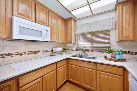 6251 Silverton Way, Carmichael, CA 95608 photo 10