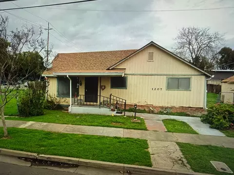 1207 3rd St, Davis, CA 95616 photo 2