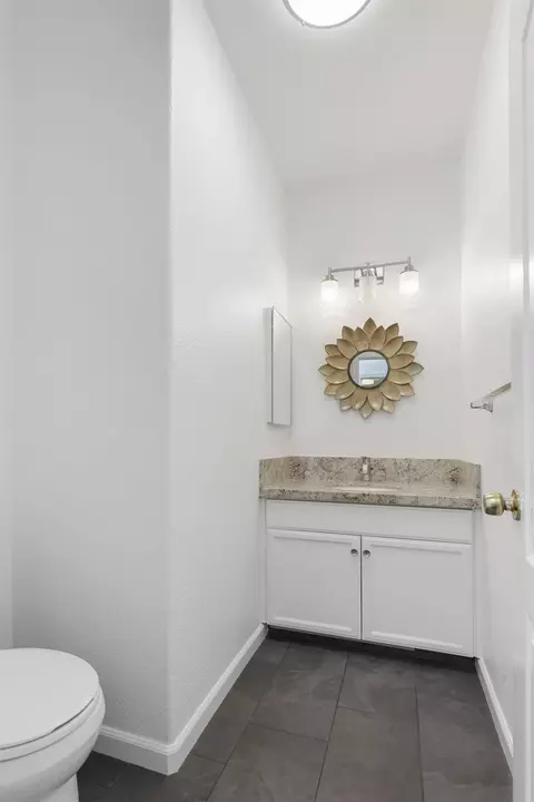 Bath - 850 Evergreen Dr, Lodi, CA 95242 photo 1 of 2