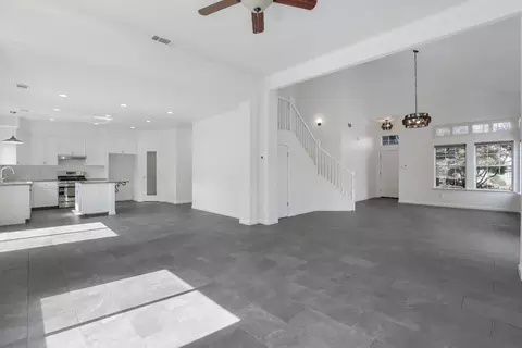 Living - 850 Evergreen Dr, Lodi, CA 95242 photo 3 of 8