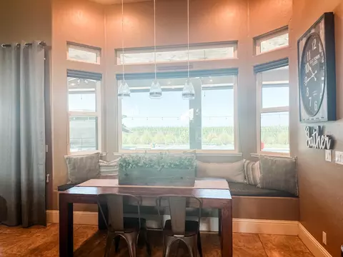 Dining - 5569 Tegner Rd, Hilmar, CA 95324 photo 4 of 4