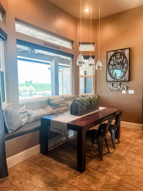 Dining - 5569 Tegner Rd, Hilmar, CA 95324 photo 3 of 4