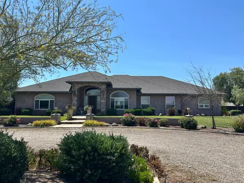 Exterior - 5569 Tegner Rd, Hilmar, CA 95324 photo 2 of 15