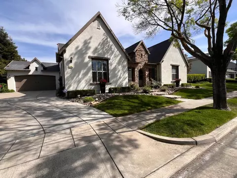 1088 Sausalito Way, Tracy, CA 95377 photo 2