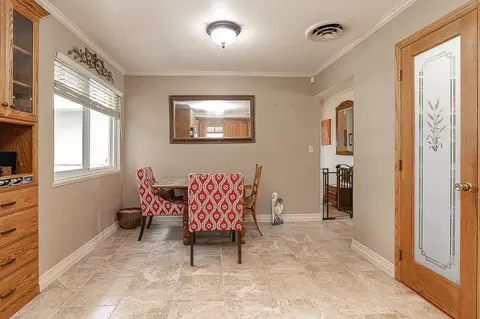 Dining - 4806 Hammett Rd, Modesto, CA 95358 photo 2 of 2