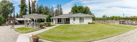 Exterior - 4806 Hammett Rd, Modesto, CA 95358 photo 10 of 13