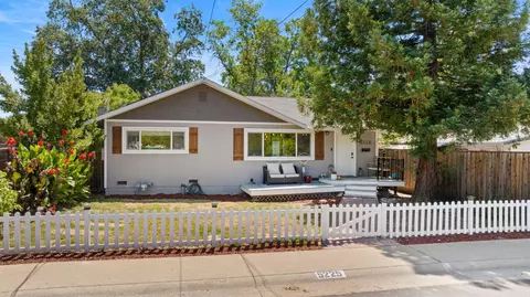 Exterior - 5225 5th St, Rocklin, CA 95677 photo 2 of 17