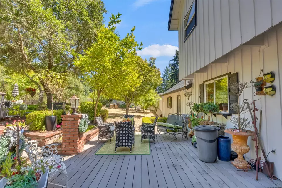 Exterior - 800 Rebecca Dr, Boulder Creek, CA 95006 photo 15 of 41