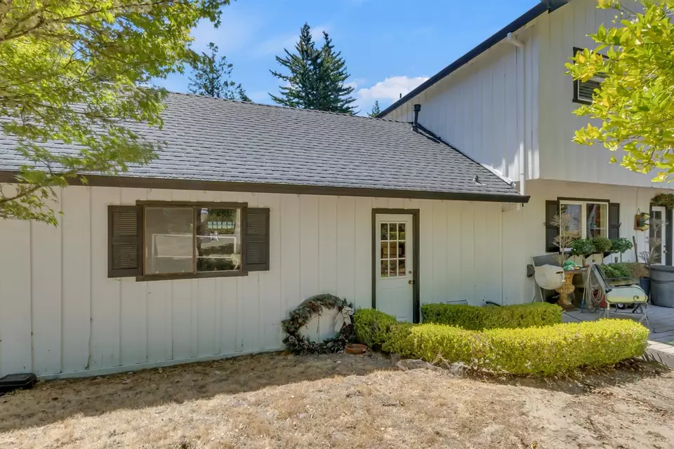 Exterior - 800 Rebecca Dr, Boulder Creek, CA 95006 photo 39 of 41