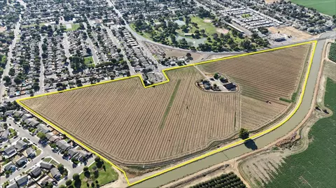 2555 Jensen, Gustine, CA 95322 photo 1