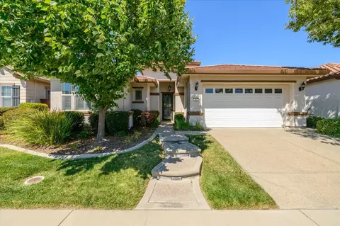 2112 Leighham Dr, Roseville, CA 95747