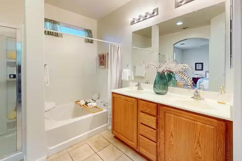Bath - 1920 Indiana St, Gridley, CA 95948 photo 6 of 6
