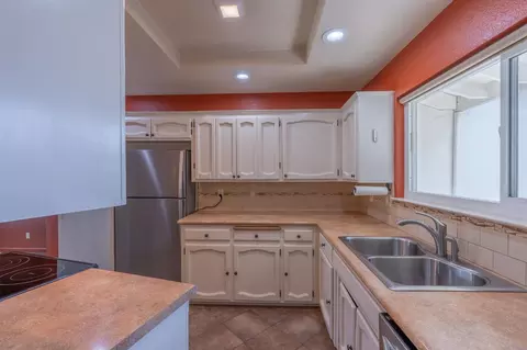 1113 Sonoma Ave, Modesto, CA 95355 photo 9