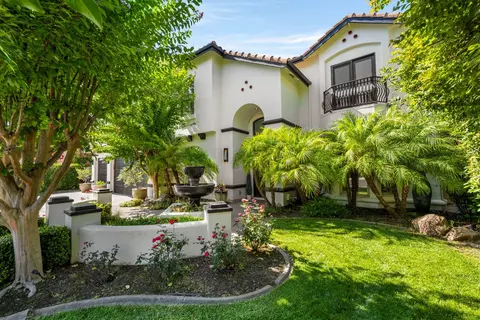 102 Painted Rock Pl, Folsom, CA 95630