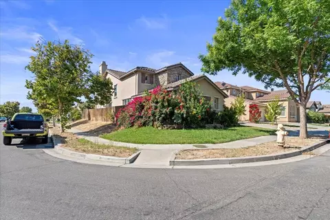 1400 Cliff Swallow Dr, Patterson, CA 95363 photo 3