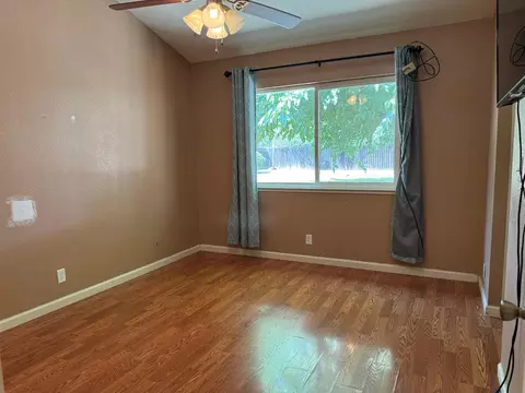 1353 Villa Dr, Merced, CA 95340 photo 14