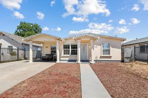 3828 Cypress St, Sacramento, CA 95838