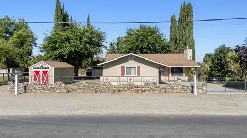 Exterior - 2043 Poland Rd, Modesto, CA 95358 photo 2 of 28