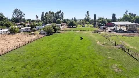 View/Area - 2043 Poland Rd, Modesto, CA 95358 photo 2 of 19