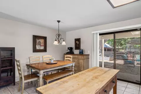 Dining - 2043 Poland Rd, Modesto, CA 95358 photo 4 of 4