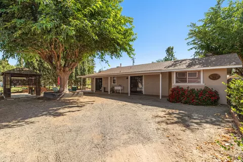 Exterior - 2043 Poland Rd, Modesto, CA 95358 photo 10 of 28