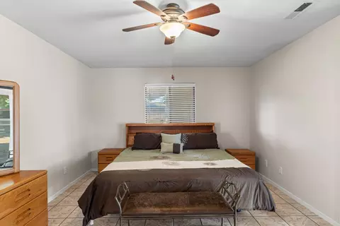 Bedroom - 2043 Poland Rd, Modesto, CA 95358 photo 2 of 4