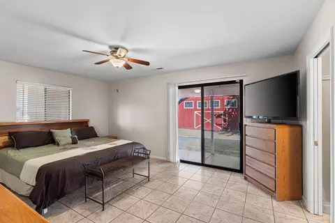 Bedroom - 2043 Poland Rd, Modesto, CA 95358 photo 1 of 4