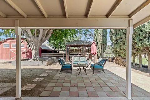Exterior - 2043 Poland Rd, Modesto, CA 95358 photo 4 of 28