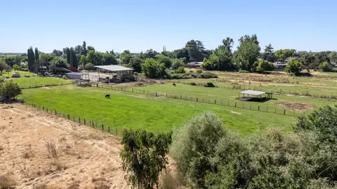 View/Area - 2043 Poland Rd, Modesto, CA 95358 photo 5 of 19