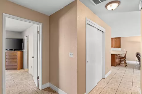 Entry Way - 2043 Poland Rd, Modesto, CA 95358 photo 4 of 4